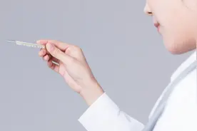 婴儿体温多少度正常 宝宝正常体温参考值视频封面