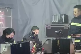 杨紫教科书式哭戏上热搜，却遭全网尬黑，粉丝们炸开锅了视频封面