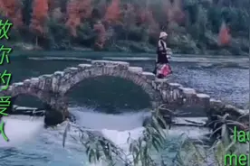我一生中最爱的人，可不可以再爱我一次？让我学会《做你的爱人》视频封面