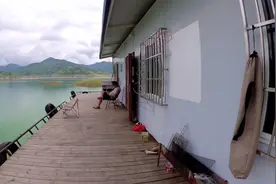 为摩旅而买的360度全景摄像机，看看这样的防抖效果满意吗视频封面