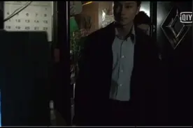 我的人比你人多，你才六颗子弹我们十几个人你能干几个啊视频封面