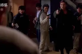 李连杰经典电影《地中海保镖》！照样还是经典！视频封面
