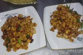 一道非常适合中小型餐馆卖的菜品：五花肉炒大豆瓣。视频封面