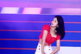 尹普美 190706 公演舞台《一点都没有》个人视角，普美跳舞真好看视频封面