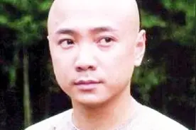 雍正去世后，乾隆竟这样对待李卫，伴君如伴虎啊视频封面