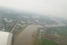 由南京飞往海口的HU7092航班南京禄口机场正点起飞视频封面