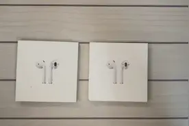 华强北顶配Airpods2和苹果原装Airpods2对比评测