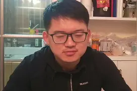 85万人汽车指标摇号杭州小伙中签，6年60期，迟来的幸福也是烦恼视频封面