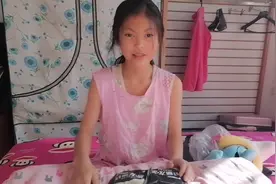 他又在吃好丽友抹茶派视频封面