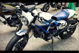 试骑杜卡迪攀爬着咖啡赛版 Ride Ducati Scrambler Café Racer视频封面
