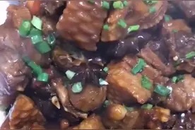 这道硬菜，大厨制作，黄焖豪猪！视频封面