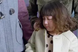 保姆给馨儿介绍新妈妈，宝宝反应太逗了，亲妈驾到婆婆慌了视频封面