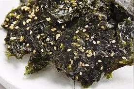 紫菜别只会做汤，教大家用紫菜做海苔，口感酥脆，比卖的还好吃！视频封面