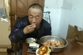 一天吃鸡蛋清15个视频封面