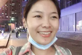 单身女生如何过周末？广西妹子一号线挤成肉饼，约闺蜜岗厦村吃粉视频封面