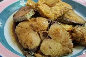 马胶鱼的新吃法，鱼肉嫩滑豆腐入味，一盘不够吃视频封面