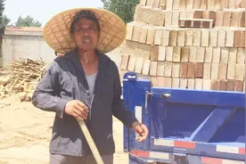 农村砖价涨价了，现在一车能挣多少钱？拉砖大爷告诉你最新价格视频封面