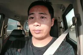这就我每天的工作！跑业务，开车，送货