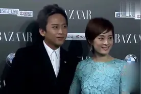金星夸奖孙俪长得真漂亮，孙俪一句话引得全场人大笑视频封面