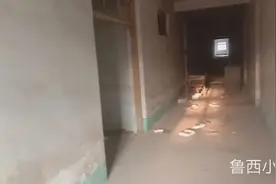 小伙探秘上世纪废弃乡镇企业老建筑，惊出一身冷汗视频封面