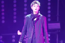 黄子韬最有代表性的歌曲《好不好》，让人怎么都听不腻！视频封面