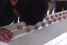 事实证明，人体最硬的地方是头骨视频封面