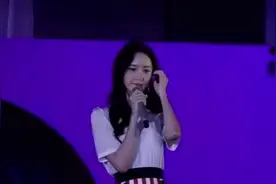 韩国女星林允儿翻唱中文歌曲《小幸运》，允儿的中文十级不是吹的视频封面