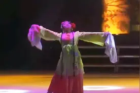 山西临汾艺校2019元旦文艺演出京剧特技风格的美少女舞蹈《水袖》视频封面