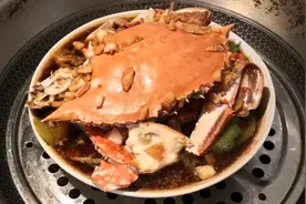 梭子蟹也可以这样吃，加上南瓜和肉末清蒸，孩子们抢着吃视频封面