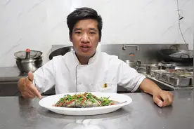 厨师长教清蒸石斑鱼的传统做法，葱香和豉香浓郁，鱼肉滑嫩有秘诀视频封面