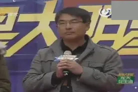 乡下大叔太坎坷，亲人全没了 儿子还是脑瘫，当众唱歌评委快哭了视频封面