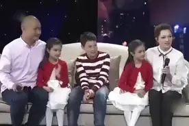 阿根廷美女嫁给中国小伙，生下3个混血女儿，女儿一上场美女痛哭视频封面