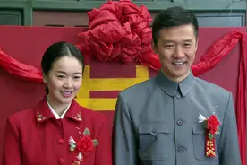 男人因为偷看老婆洗头，就被老婆大骂流氓，电视剧视频封面