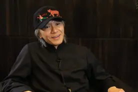 黄渤张卫健谈周星驰拍戏很严谨，邓超发现周星驰生活很孤独视频封面