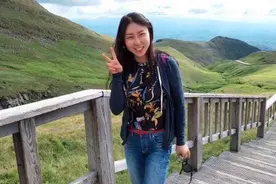 贾平凹之女贾浅浅拟入中国作协被质疑 官方回应视频封面