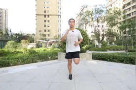 男人长期熬夜，感觉身体被掏空？益肾补气的睡前运动，安眠一整夜视频封面