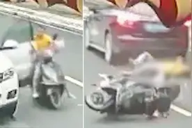 广东潮州女子遭“多米诺开门杀”：被一车开门碰倒，又遭别车碾压视频封面