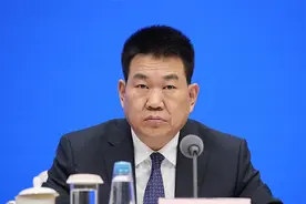 国家能源局：全球能源绿色低碳转型大趋势不会改变视频封面