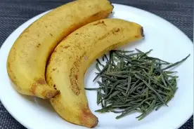 香蕉搭配茶叶，闺蜜这个方法真管用，连续坚持10天，大肚腩不见了视频封面