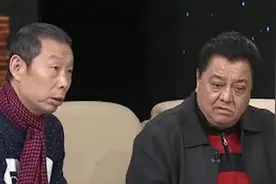高英培儿子难忘姜昆的帮助，制作礼物，赠送姜昆视频封面