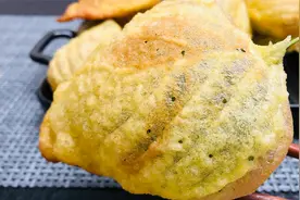 紫苏叶的神仙吃法，详细教程来了，做法0失败，个个鼓起酥脆爽口