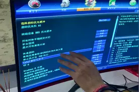用电脑模拟器玩手游比较卡怎么办？如何解决？方法就在这里！视频封面