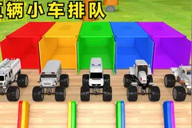 五辆小车在滑梯上一字排开，它们成功拿到小猪佩奇，太有趣了视频封面