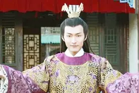 苦熬38年当上皇帝，被下泻药一夜如厕40次，称帝仅一月，凄惨离世视频封面