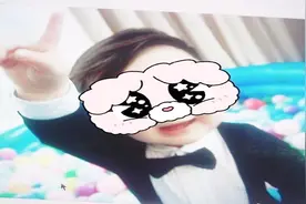 黄晓明儿子正面照流出，长这个模样，难怪他与baby一直不肯公开视频封面