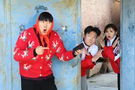 妈妈假扮坏人骗小甜甜兄妹开门，俩人会识破诡计，给她开门吗？视频封面