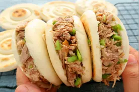 8元一个的肉夹馍自己在家做，从卤肉到烙饼讲解详细，饼香肉香视频封面