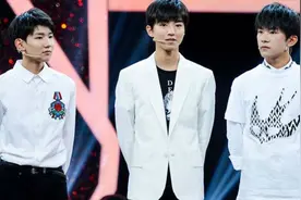 tfboys欢脱日常，王俊凯平地摔小王子，王源醉奶，易烊千玺结巴！视频封面