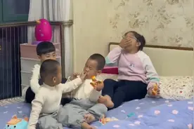 一胎龙凤胎二胎双胞胎男孩，妻子晒丈夫发圈文案：多少有点无奈！视频封面