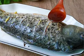 想吃烤鱼不用买，做法简单麻辣鲜香，18分钟出锅，比烧烤店还好吃视频封面